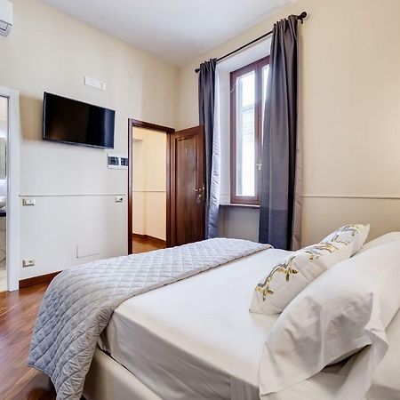 Trevi Private Suites By Premium Suites Collection Rome Exterior photo