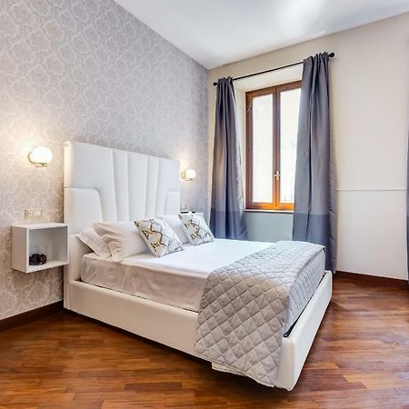 Trevi Private Suites By Premium Suites Collection Rome Exterior photo