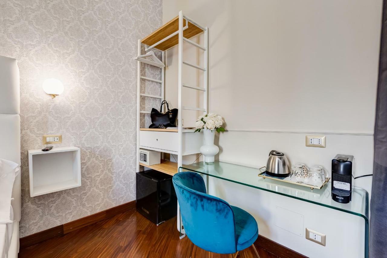Trevi Private Suites By Premium Suites Collection Rome Exterior photo