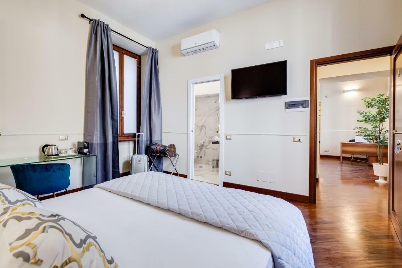 Trevi Private Suites By Premium Suites Collection Rome Exterior photo